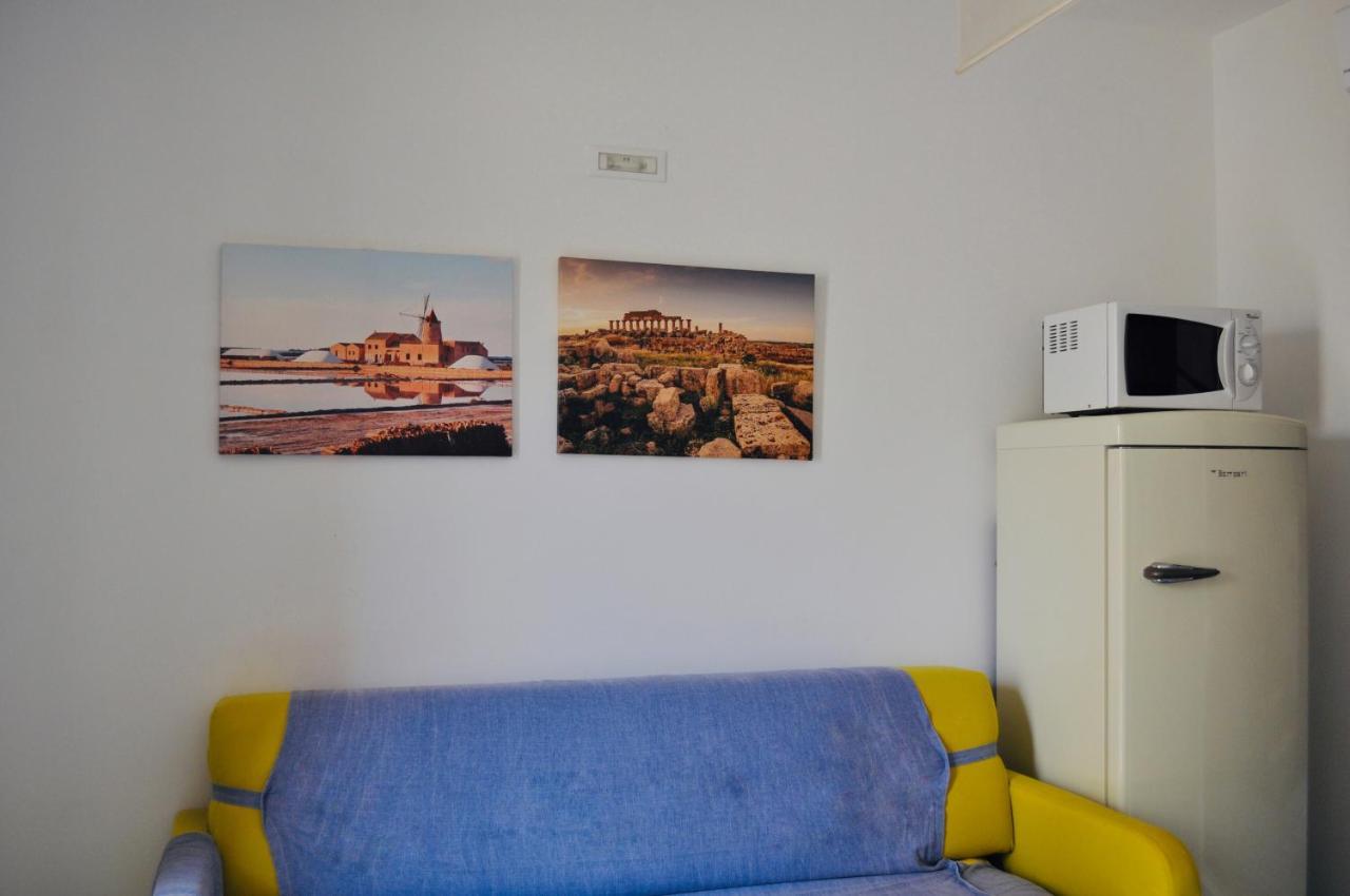 Case Vacanza Vivaldi Marinella di Selinunte Exterior foto
