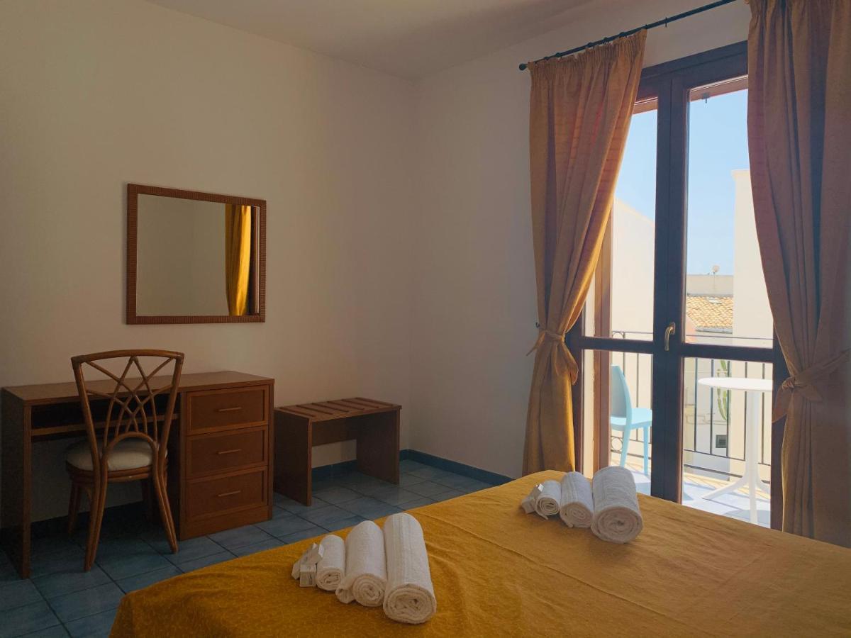 Case Vacanza Vivaldi Marinella di Selinunte Exterior foto