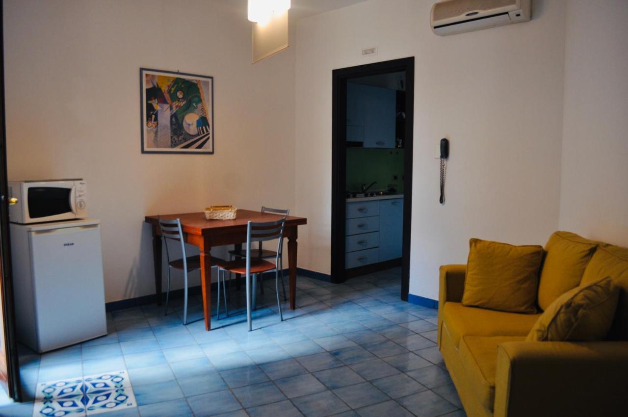 Case Vacanza Vivaldi Marinella di Selinunte Exterior foto