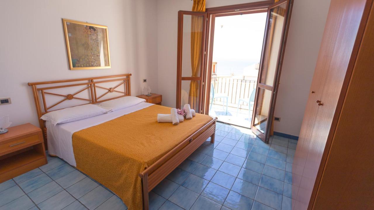 Case Vacanza Vivaldi Marinella di Selinunte Exterior foto